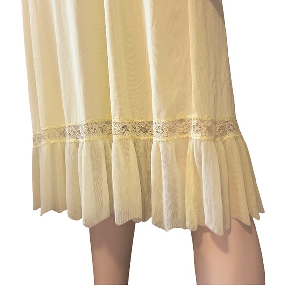 Luxite by Kayser Pinup Bombshell Lacy Full Slip Pleated Nylon Chiffon Vintage - Picture 11 of 16